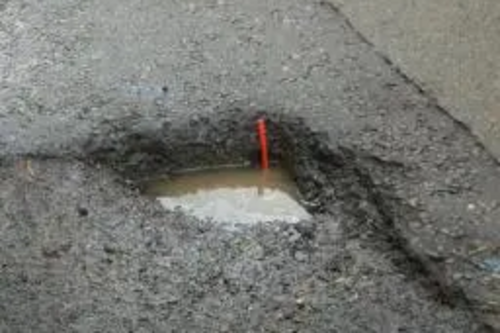 Pothole